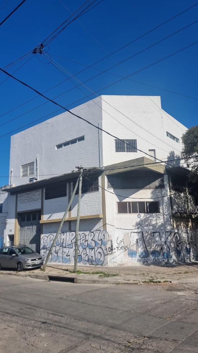 Galpón en Tablada 3