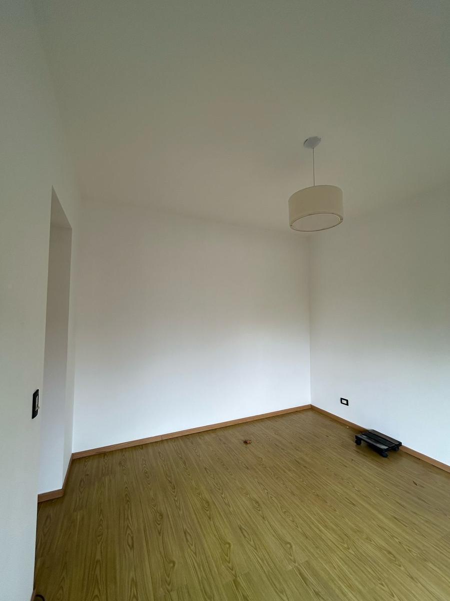Hermoso Departamento 2 Amb. con Amplio Balcon y Vista a La Plaza en Torre de Lujo 3