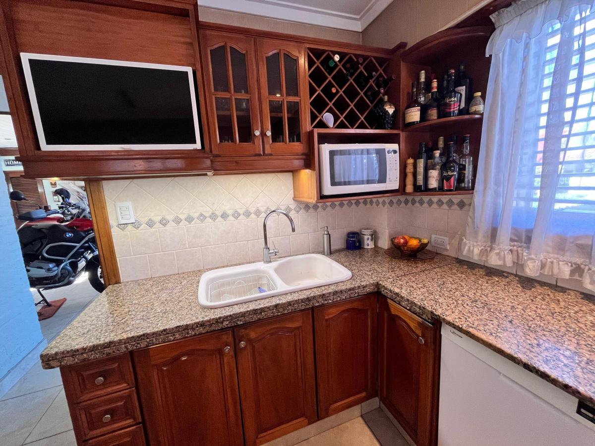 Foto de VENTA O PERMUTA CHALET EN COLINAS DE PERALTA RAMOS, imagen 5