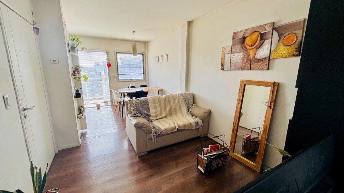Foto de VENTA DEPARTAMENTO 2 AMBIENTES CON BALCÓN AL FRENTE, MACROCENTRO DE MAR, imagen 1