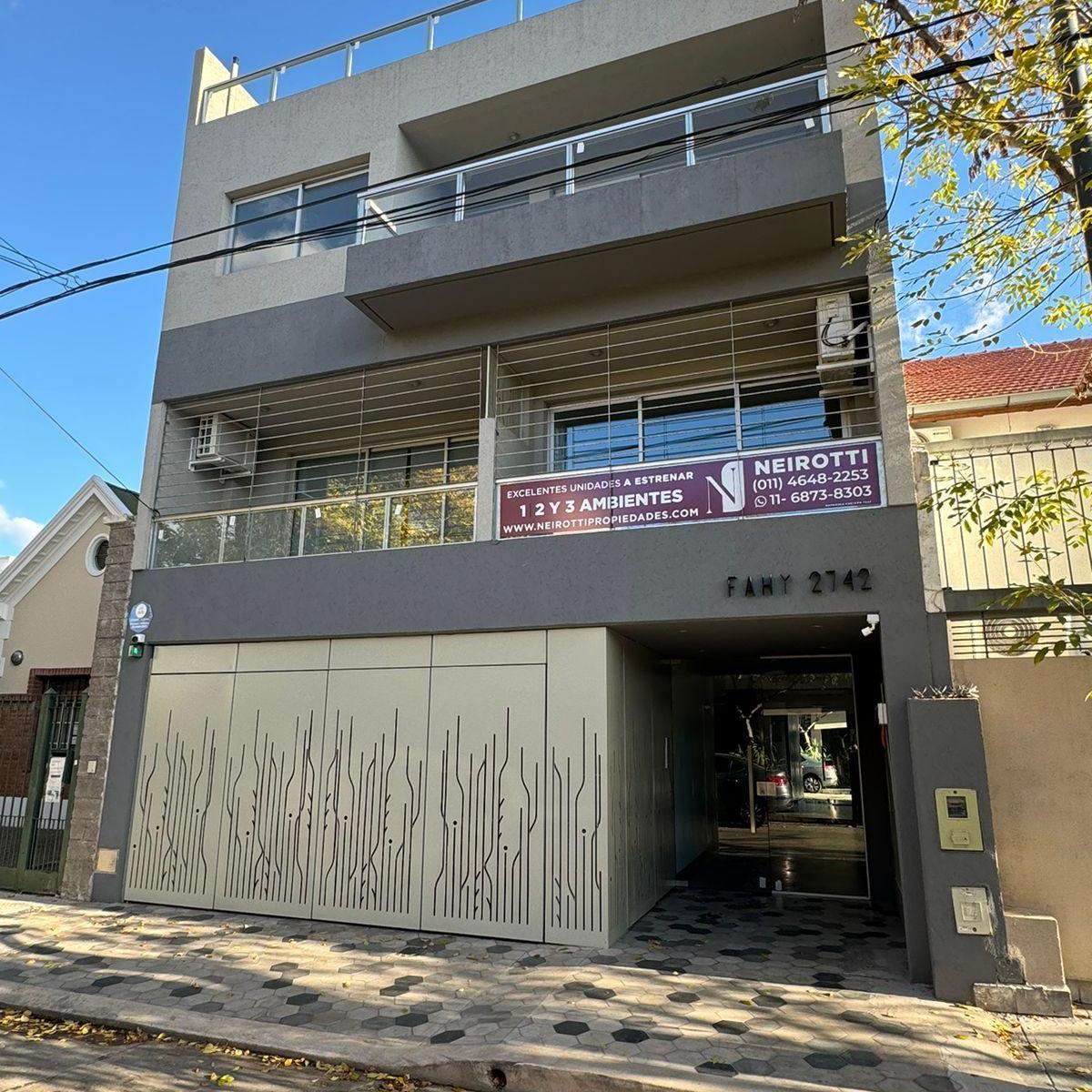 Venta de Hermoso Monoambiente Divisible con Patio y Cochera en Villa Devoto. 1