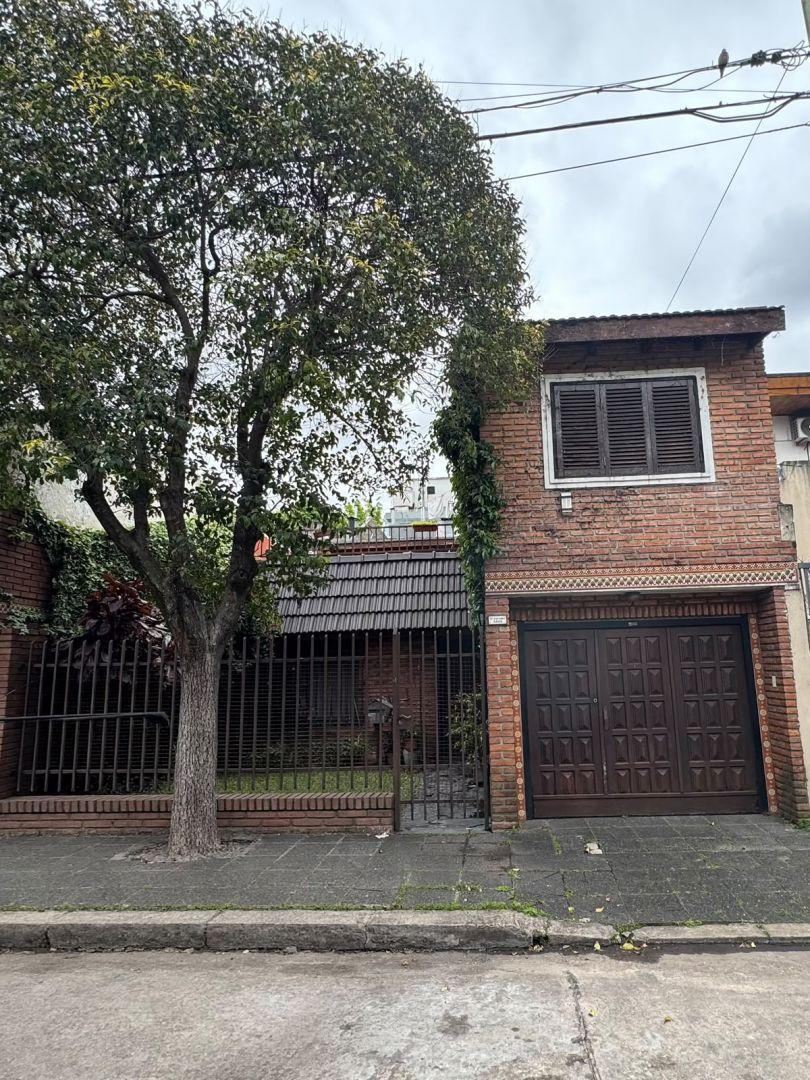 Foto de VENTA DE HERMOSA CASA EN VILLA DEVOTO, imagen 1