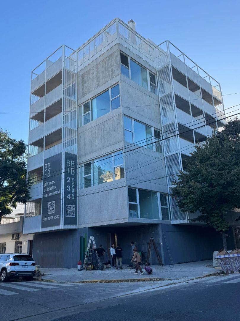 Foto de Venta Departamento 4 Ambientes De Categoria En Villa Devoto., imagen 3