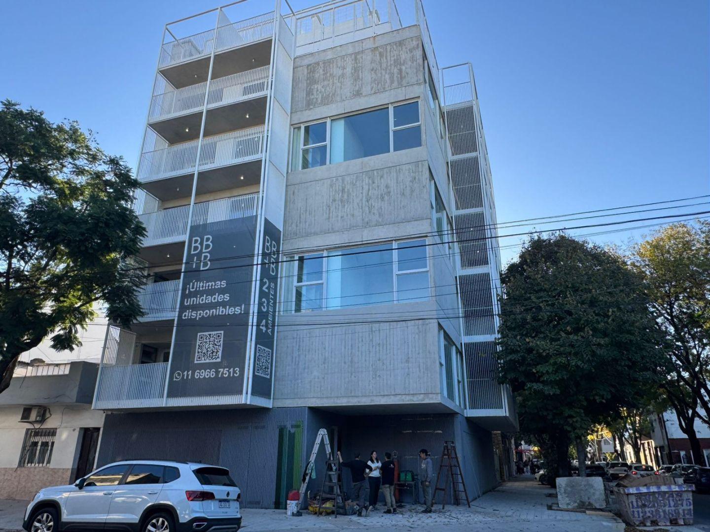 Foto de Venta Departamento 4 Ambientes De Categoria En Villa Devoto., imagen 2