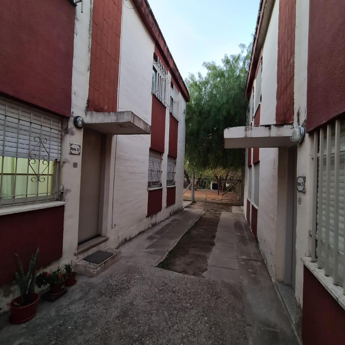 Departamento de Tres Dorm. en Venta en Bº Parque Capital Sur 5