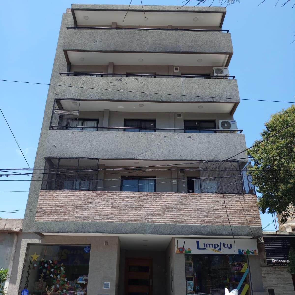 Depto 1 dorm. a la venta a metros de plaza Jerónimo del Barco - 9 de Julio 2825