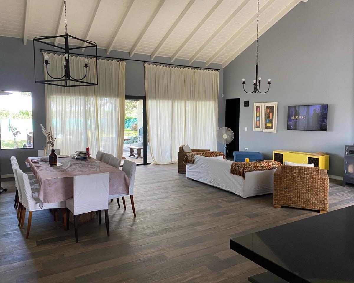 Foto de CASA DE TRES DORMITORIOS EN VENTA EN VALLE DEL GOLF, imagen 4