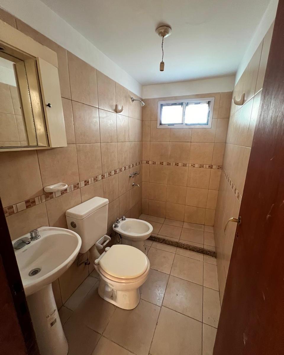 DEPTO EN VENTA EN CALLE AGUIRRE CAMARA 333 - ALTO ALBERDI