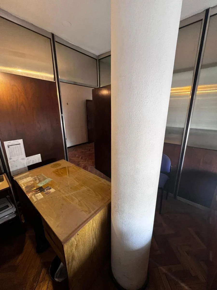AMPLIA OFICINA EN VENTA EN PLENO CENTRO - SANTA ROSA ESQ RIVERA INDARTE