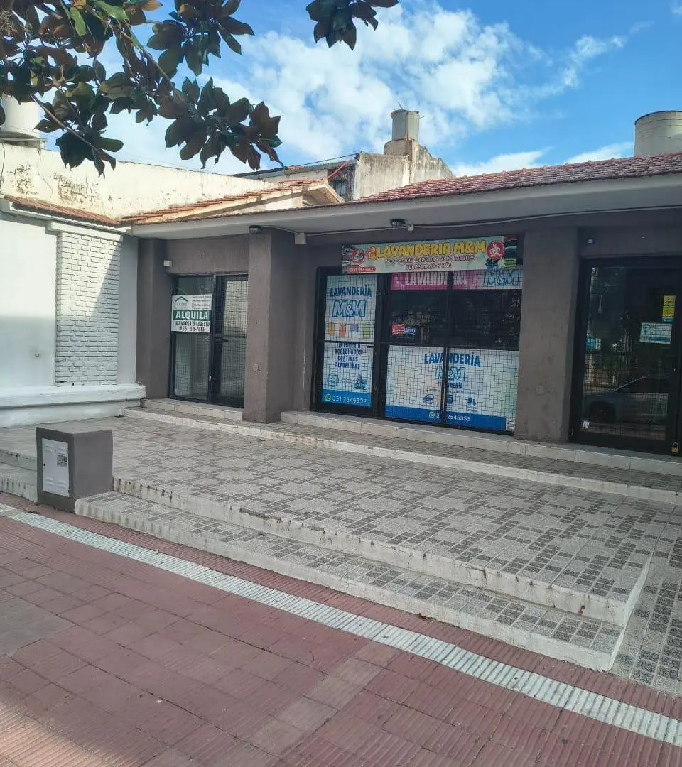ALQUILER DE LOCAL EN AV. DUARTE QUIROS B ALTO ALBERDI 1