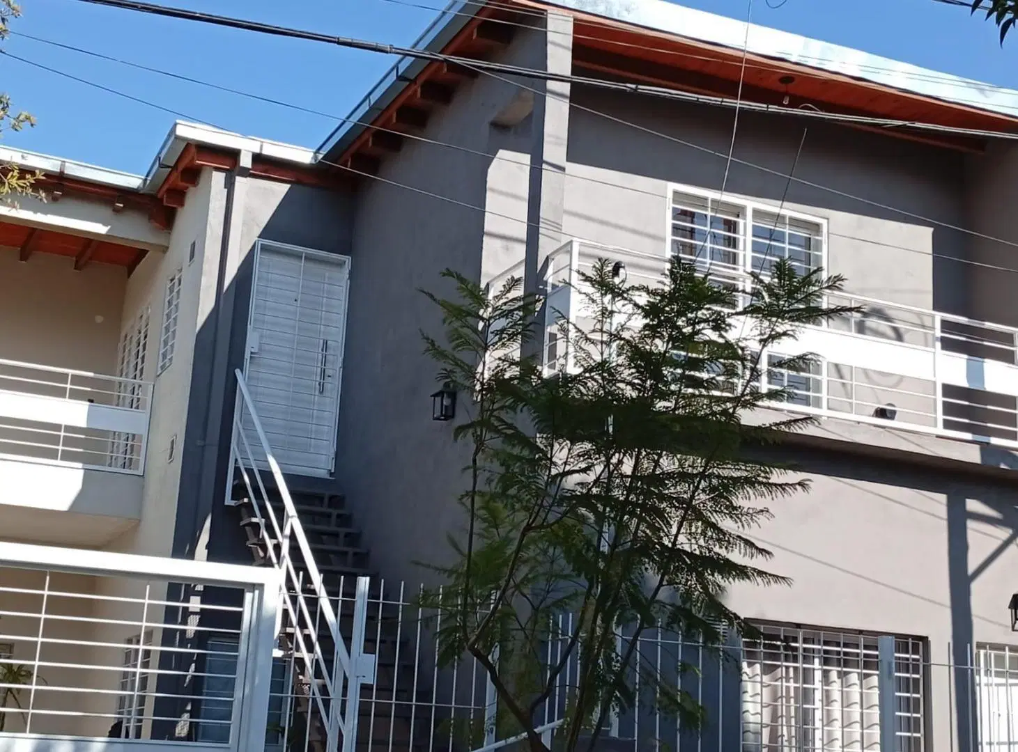 ALBERDI NEGOCIOS INMOBILIARIOS ALQUILA HERMOSO DTO DE 3 DORM. A ESTRENAR 3