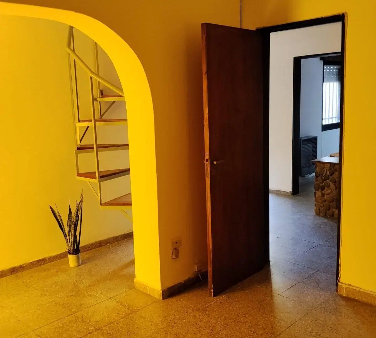 CASA EN ALQUILER EN MONTEVIDEO B ALTO ALBERDI 3