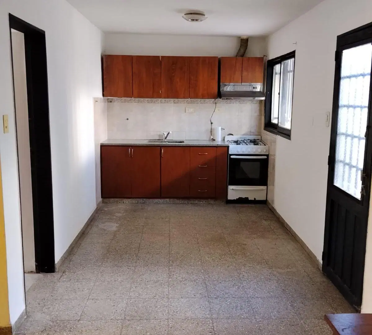 CASA EN ALQUILER EN MONTEVIDEO B ALTO ALBERDI 5