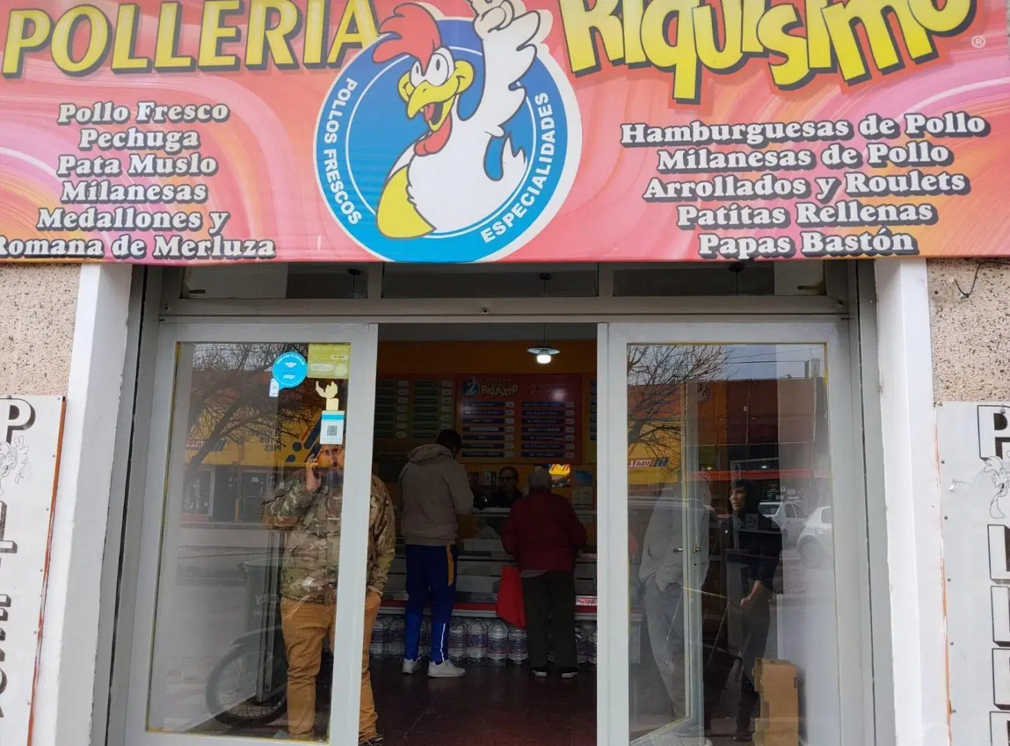 ALQUILER DE AMPLIO LOCAL EN CALLE FELIX PAZ B ALTO ALBERDI 2