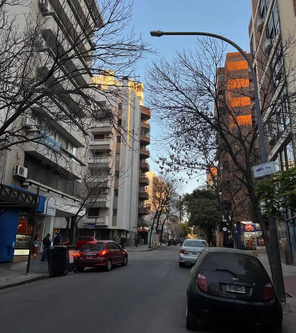 ITUZAINGO 1182 - A METROS DEL PARQUE DE LAS TEJAS 3