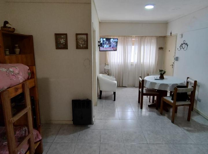 Foto de Departamento en ALQUILER DE TEMPORADA de 1 ambiente en Alte. Brown y, imagen 2