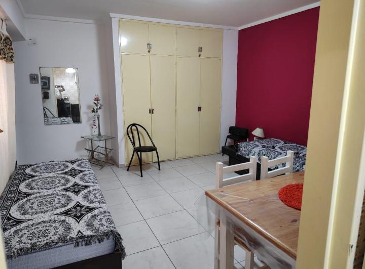 DEPTO DE 1 AMB EN ALQUILER DE TEMPORADA SITO EN ARENALES Y AV. COLON