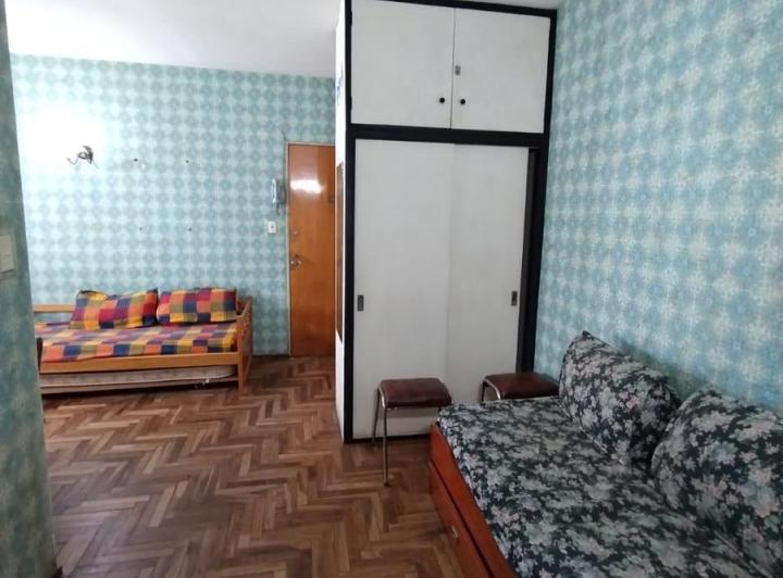 Foto de DEPTO DE 1 AMB EN ALQUILER DE TEMPORADA SITO EN AV. COLON Y LAS HERAS, imagen 2