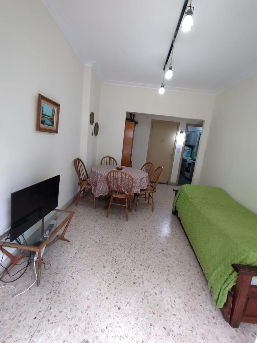 Depto en Venta 2 Amb C/vista Lateral Al Mar en Av Colon y Las Heras 4