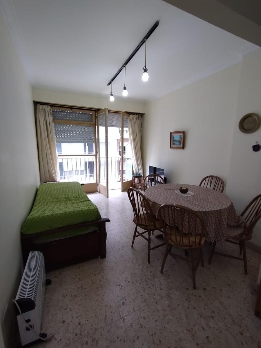 Depto en Venta 2 Amb C/vista Lateral Al Mar en Av Colon y Las Heras 1
