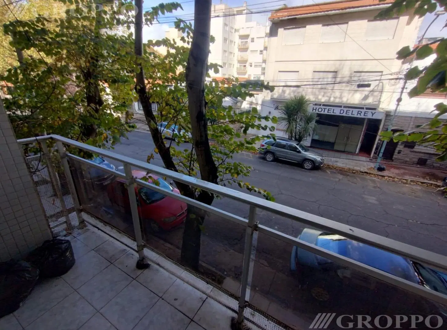 2 ambientes en Zona Aldrey - Balcón a la calle 2