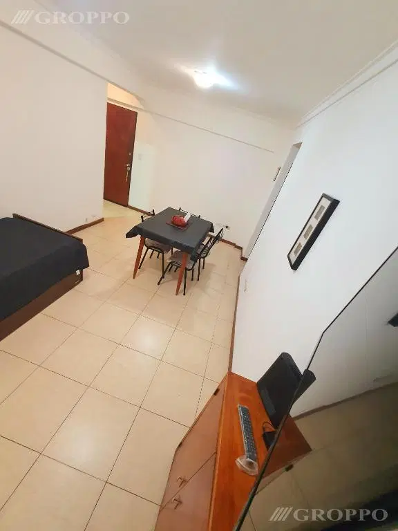 Departamento 2 AMBIENTES LATERAL MUY AMPLIO 5