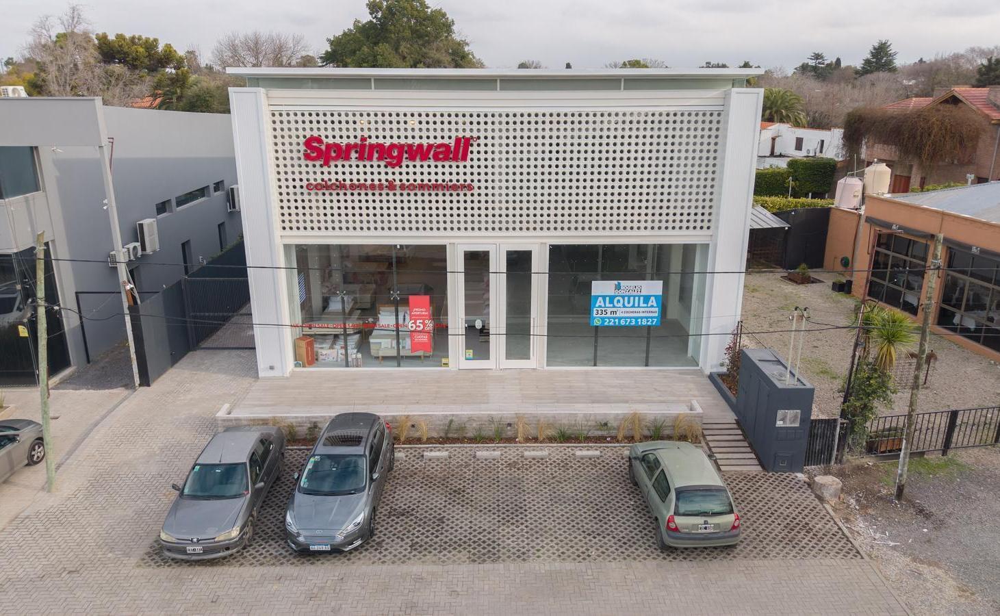 Foto de Local Comercial a Estrenar Gonnet - 671 m2- 7 cocheras. Rentabilidad, imagen 2