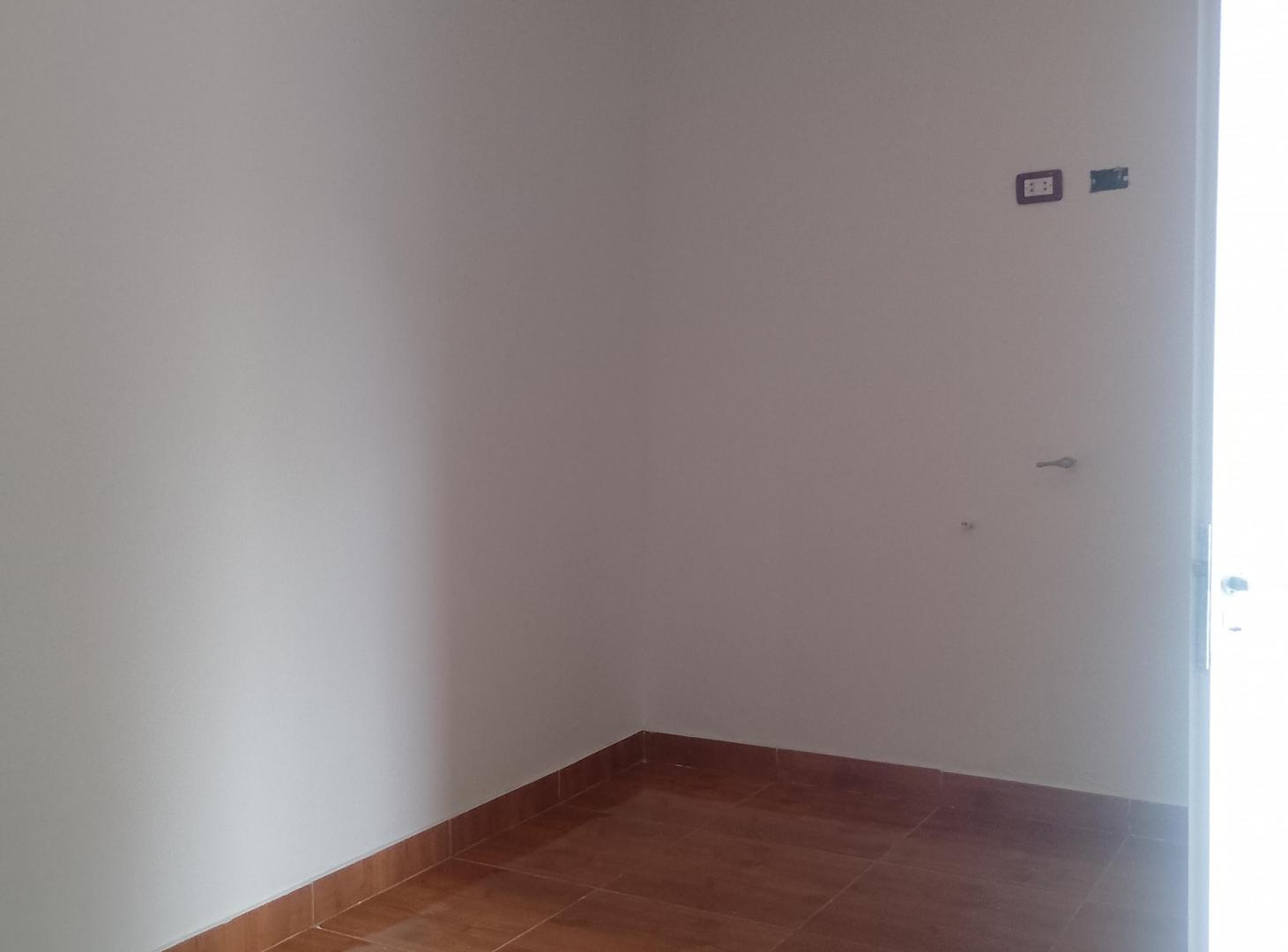 Foto de Depto monoambiente P.Baja. NUEVO. VILLA TESEI, imagen 2