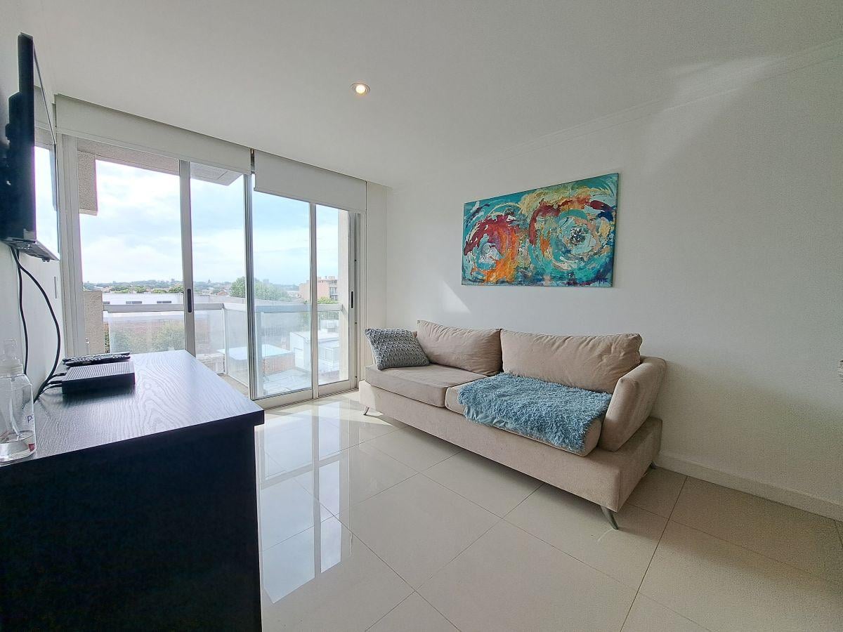 Foto de Alquiler Temporario Invierno 2026 - 2 Ambientes con cochera y amenities, imagen 2