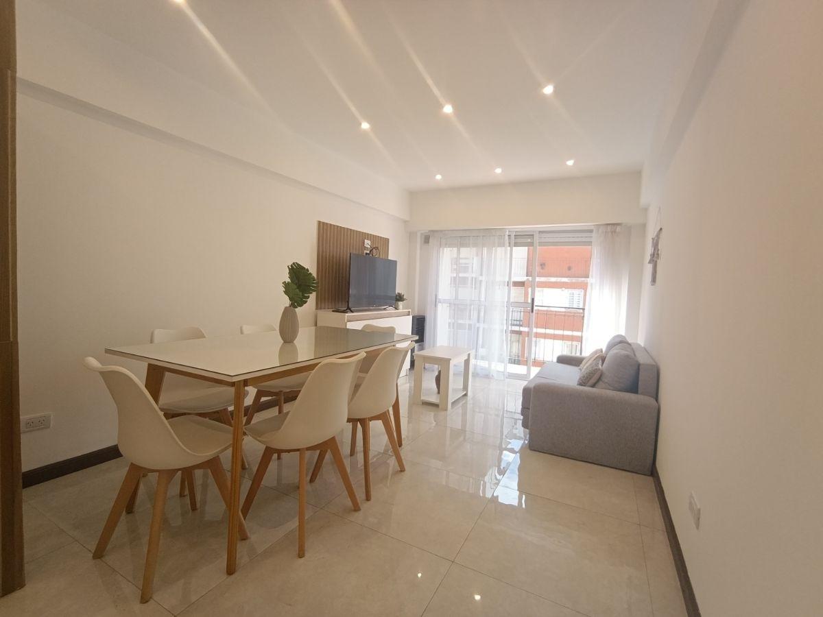 Venta 3 Ambientes - Plaza Colon
