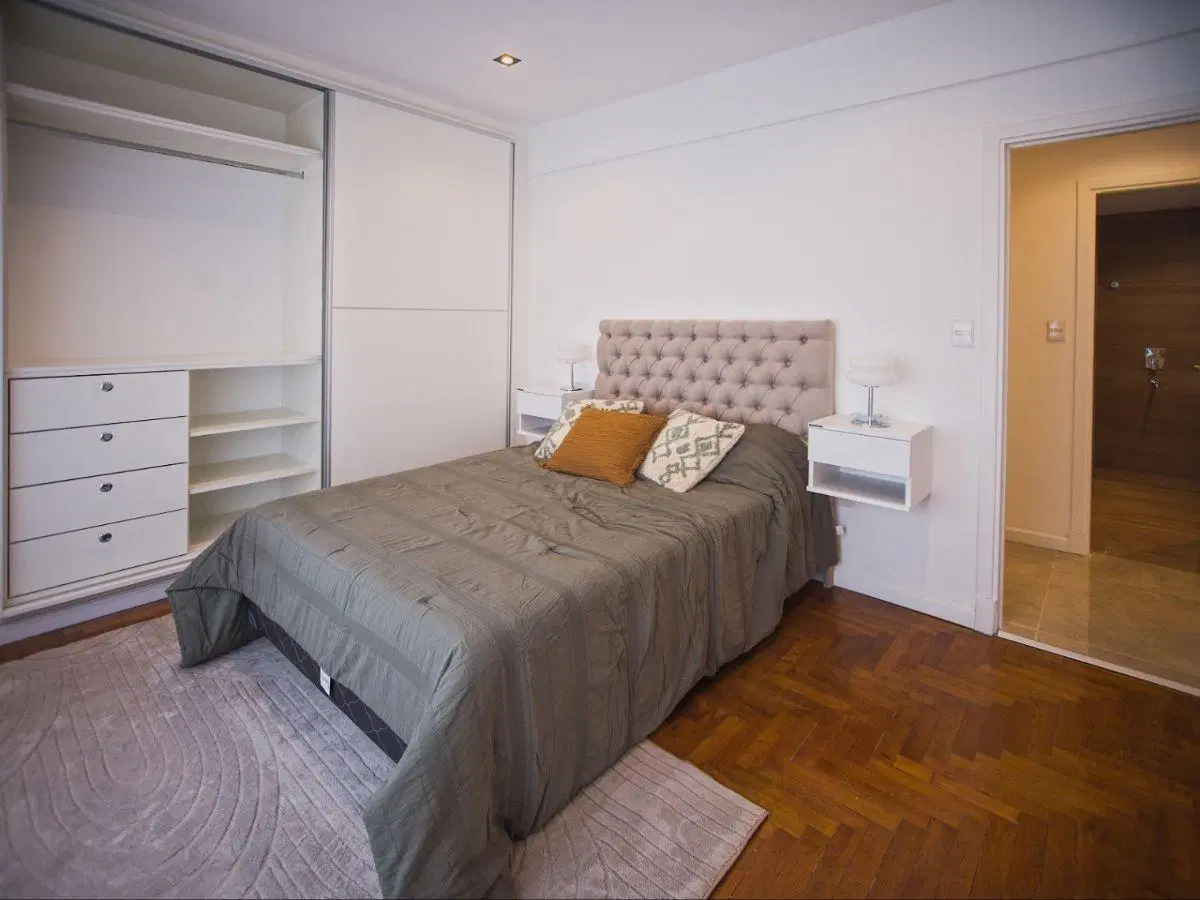 Departamento en venta en Plaza Colón 4