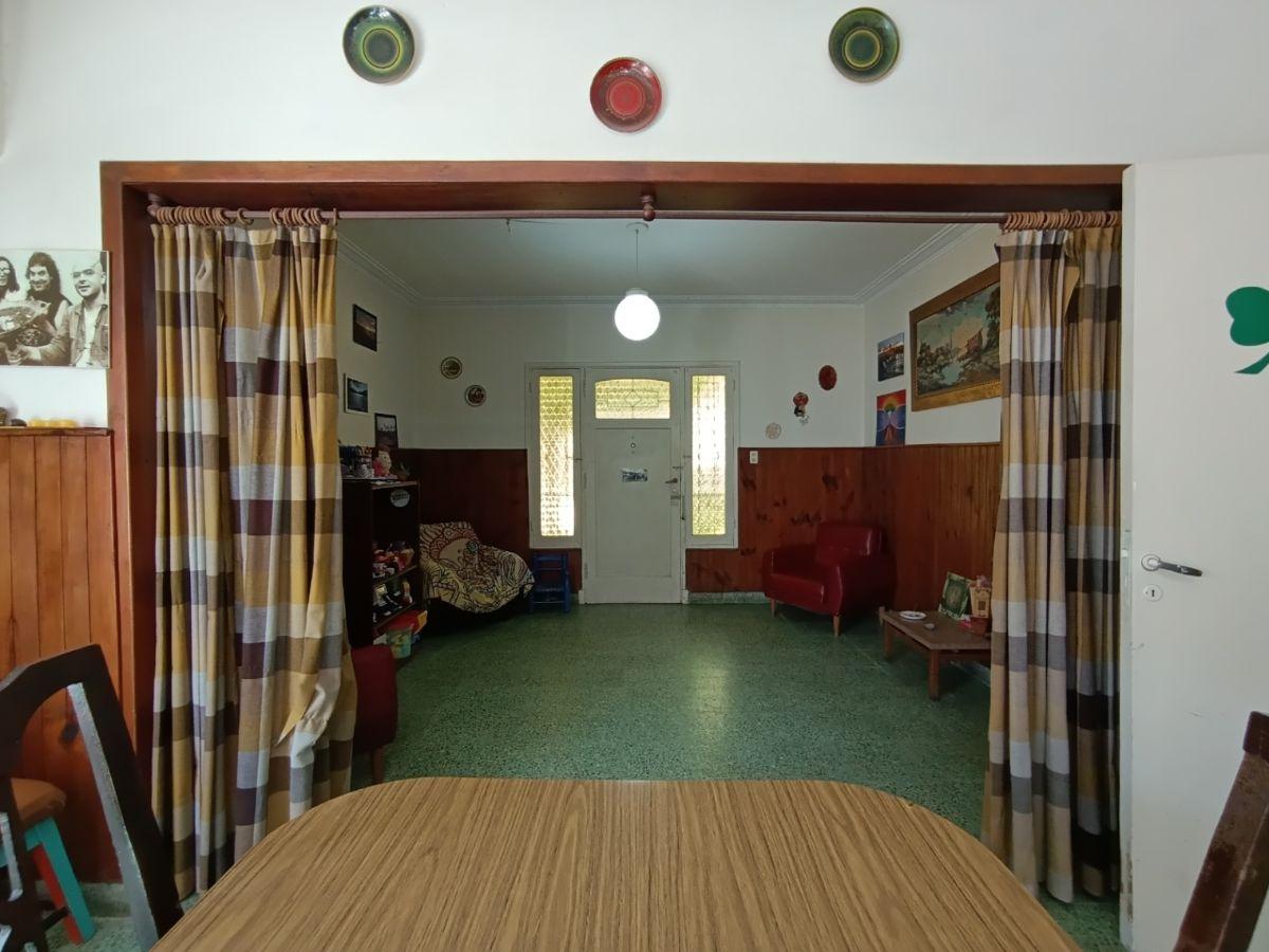 Foto de En Venta Casa + Departamento - A Reciclar, imagen 4