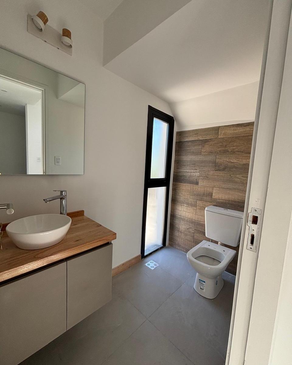 Vendo Exclusivo Duplex Barrio Privado 2