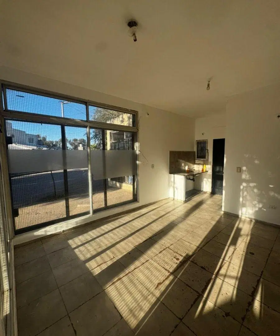 LOCAL COMERCIAL EN ALQUILER José Masetti 8325 - ARGUELLO NORTE 3