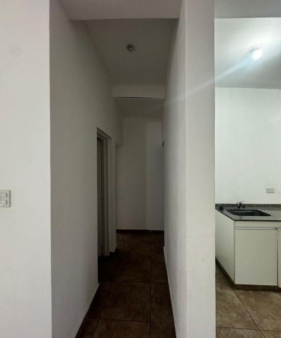 Foto de Alquiler de Casa 2 dormitorios con patio en housing – Saldán, imagen 2