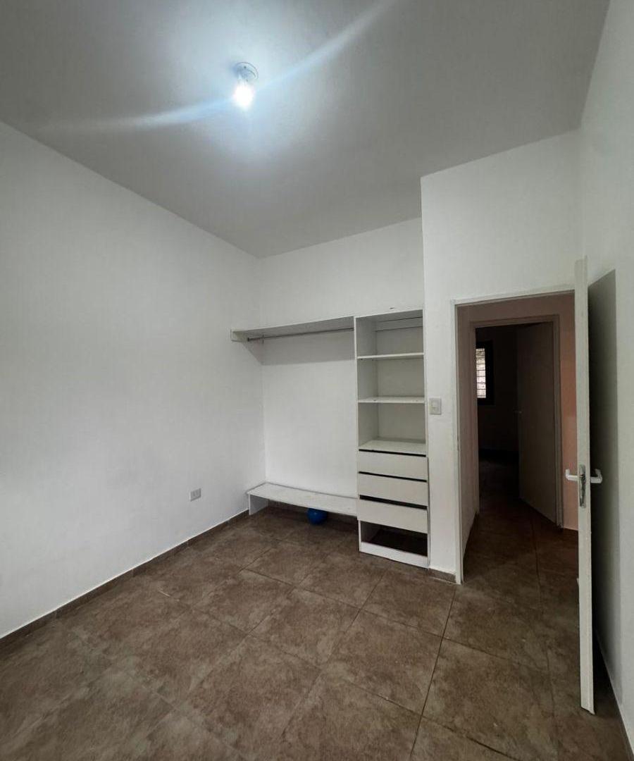 Foto de Alquiler de Casa 2 dormitorios con patio en housing – Saldán, imagen 1
