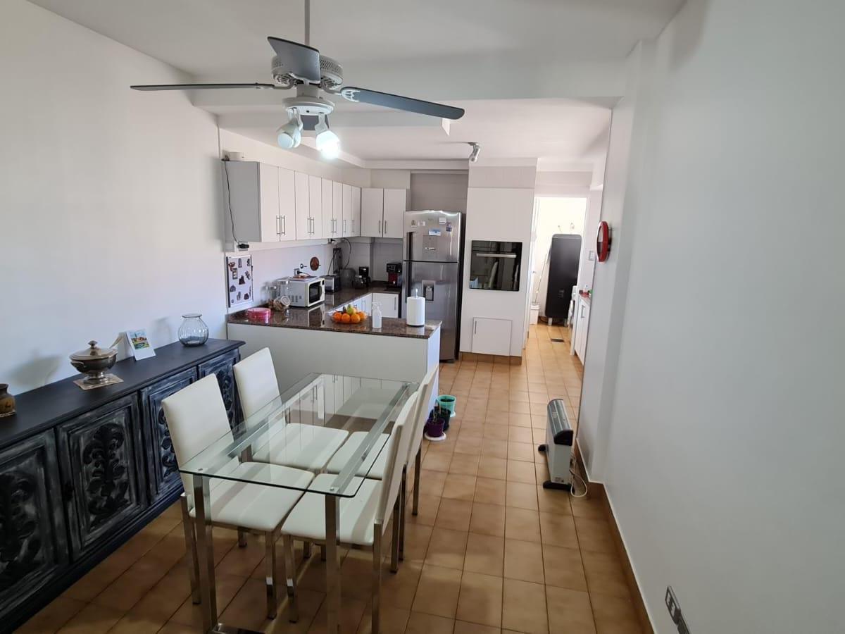 Foto de Excelente Depto 5 amb en venta, imagen 2