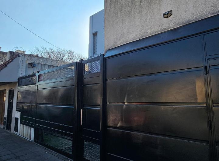 Casa 3 Ambientes Reciclada estilo Industrial