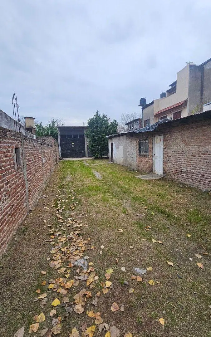 EXCELENTE GALPON en ALQUILER | 476 m2 en Lomas de Zamora 2