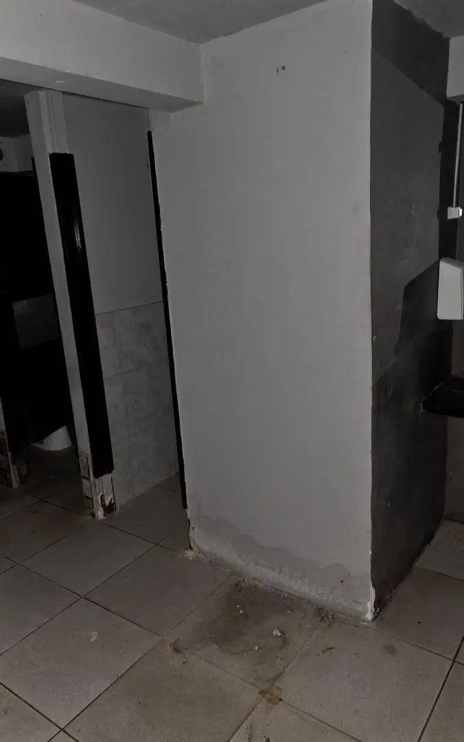 Excelente Local Comercial SObre Avenida 2
