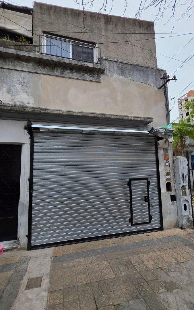 Foto de LOCAL COMERCIAL en ALQUILER | A 200m de Lanusita, imagen 1
