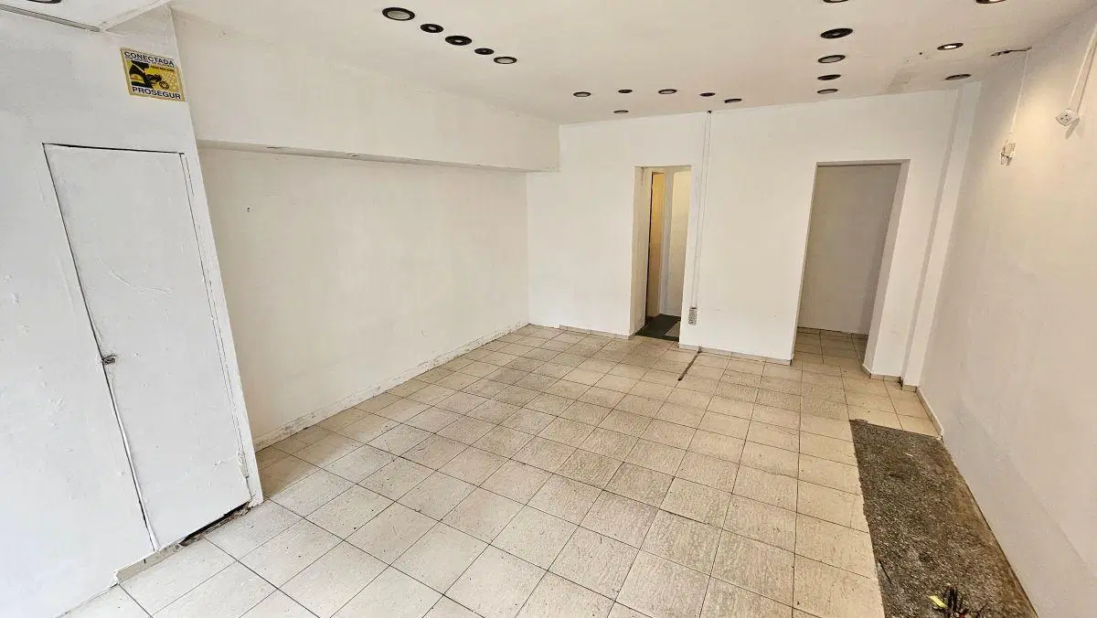 LOCAL COMERCIAL EN UBICACIÓN ESTRATÉGICA - LANÚS OESTE 4