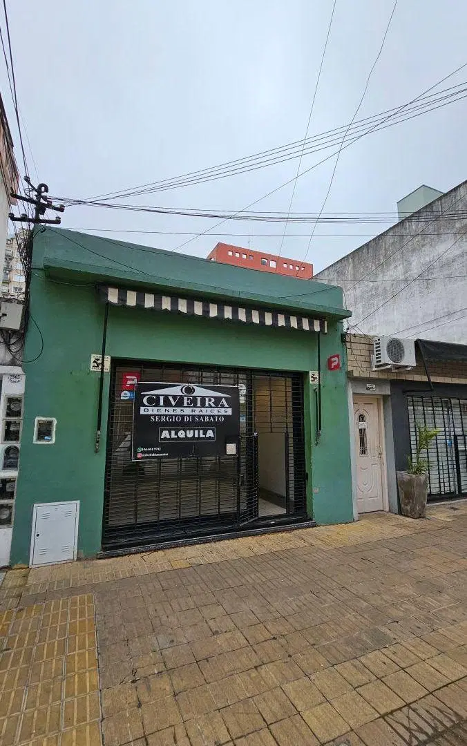 LOCAL COMERCIAL EN UBICACIÓN ESTRATÉGICA - LANÚS OESTE 2
