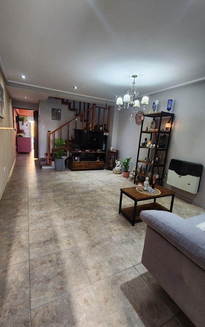 Foto de Excelente duplex con cochera, imagen 3
