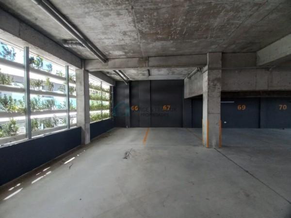 Cochera en venta
