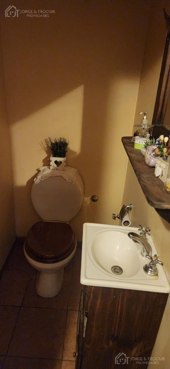 Foto de Venta PH - Banfield Este de 4 ambientes con cochera, imagen 3