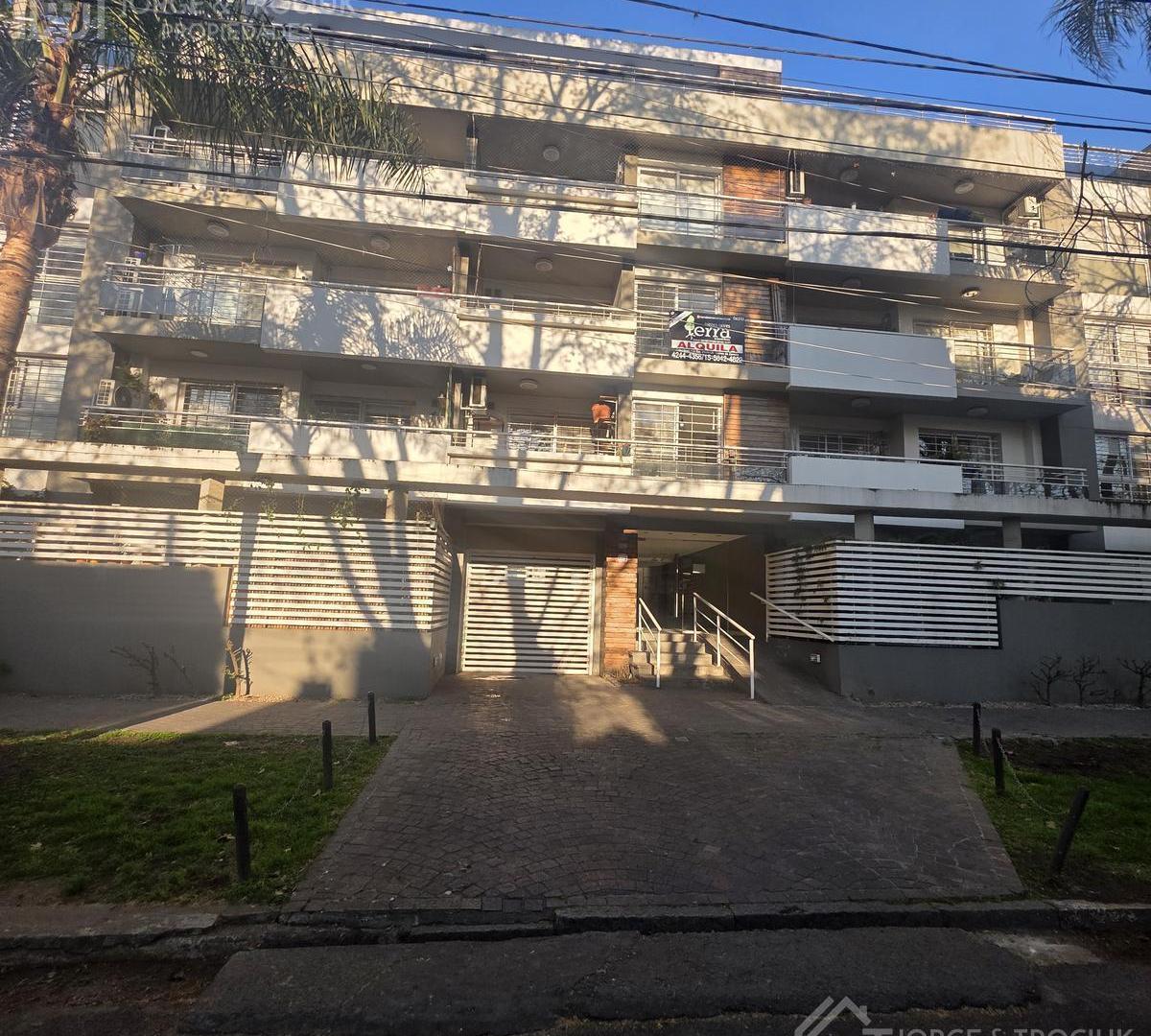 Foto de Apto Credito -Depto 3 Ambientes al frente con cochera y baulera, imagen 1