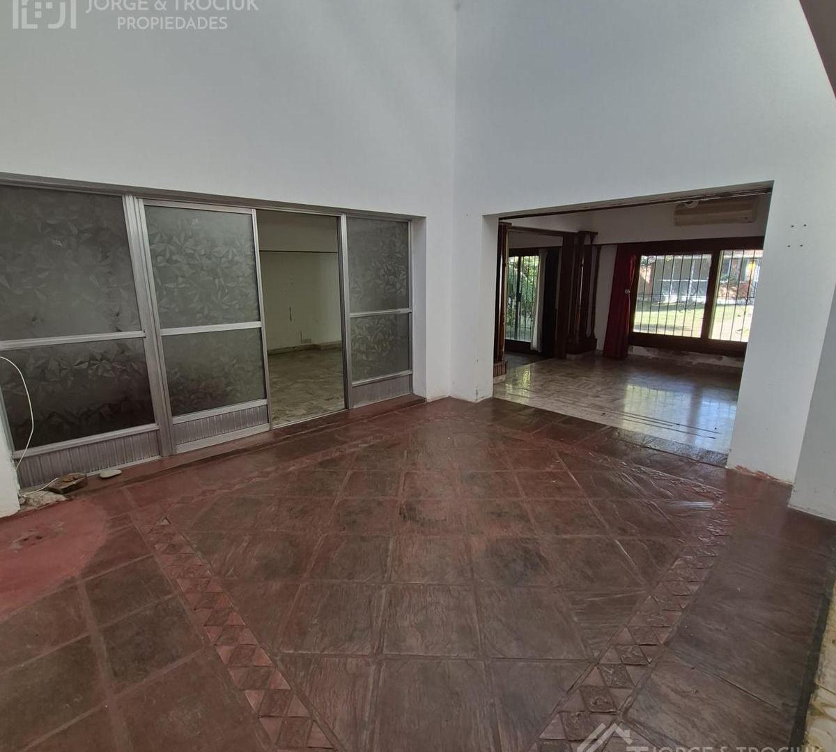 Foto de Chalet de 2 plantas de 6 ambientes sobre lote de 589 m², ubicado a, imagen 5