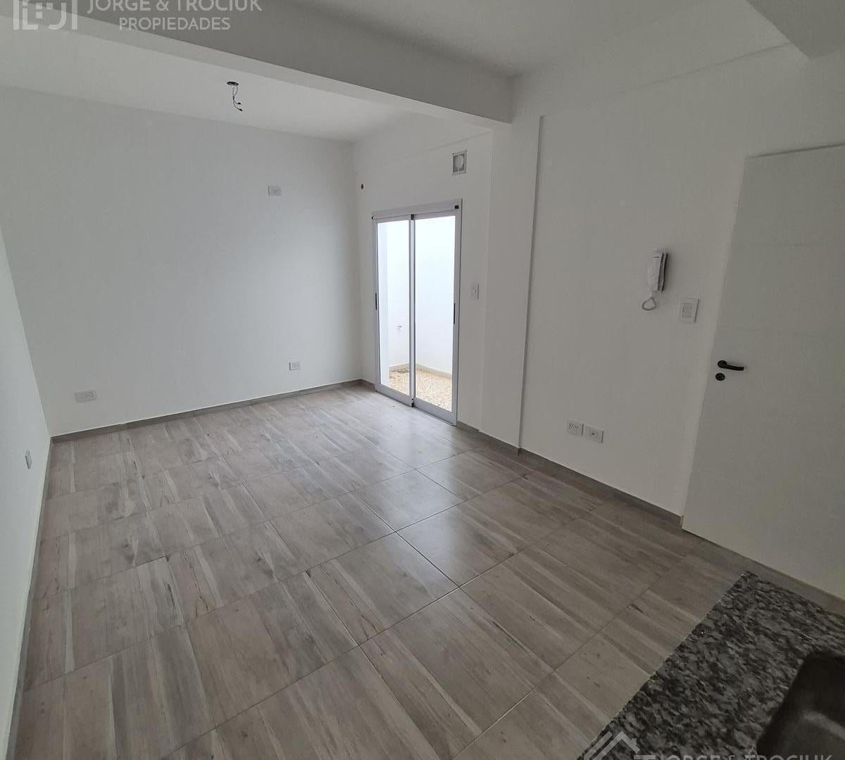 Foto de Monoambiente con patio - A estrenar - Apto profesional, imagen 4