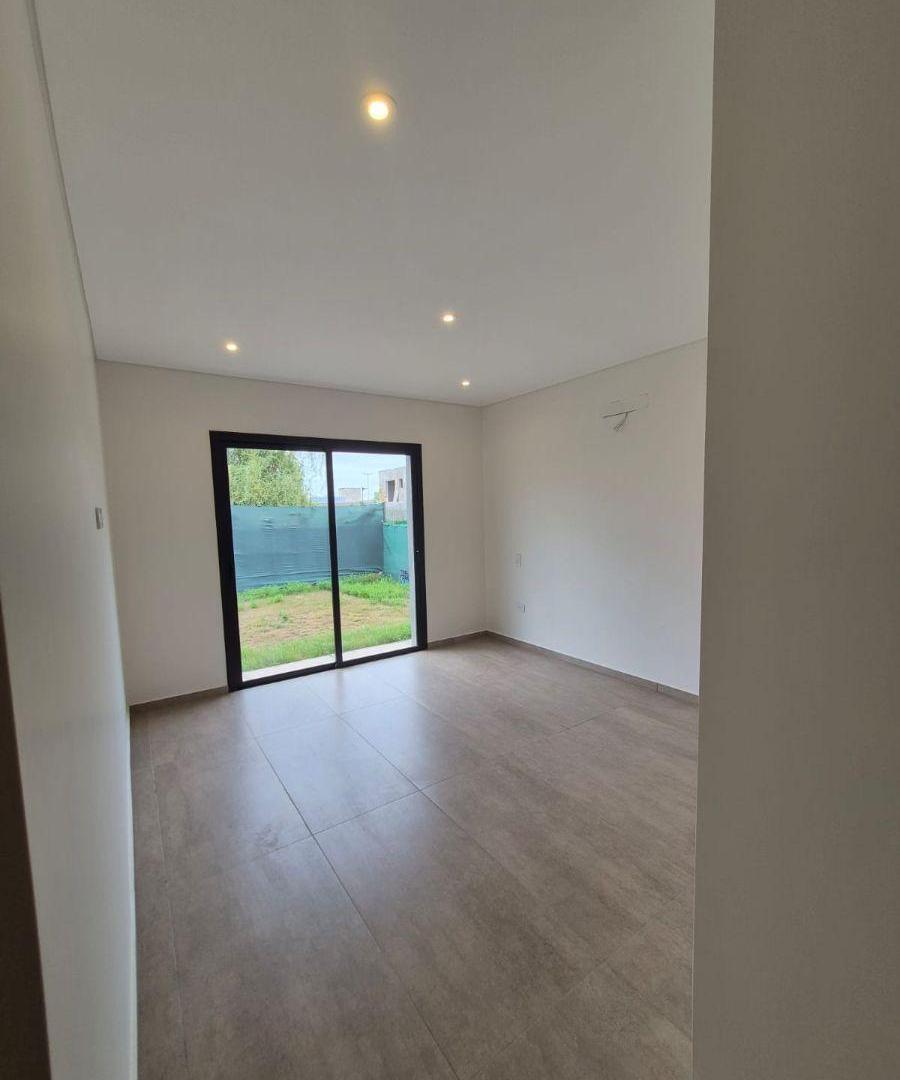 Foto de Casa a estrenar en barrio Milcayac, imagen 2